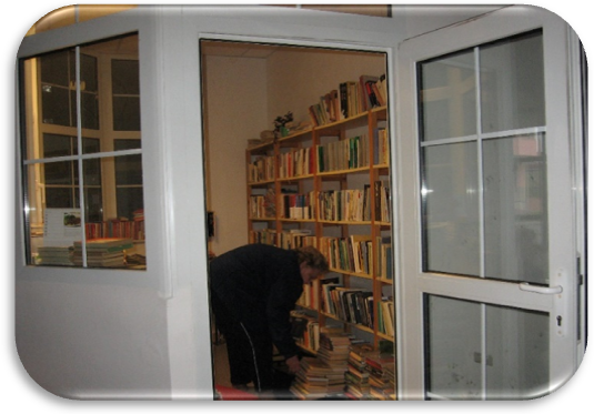Knihovna v DPS Vančurova