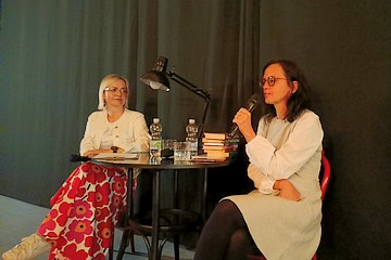 Proběhlo: Akademie třetího věku se spisovatelkou Petrou Dvořákovou (8. 9. 2025)